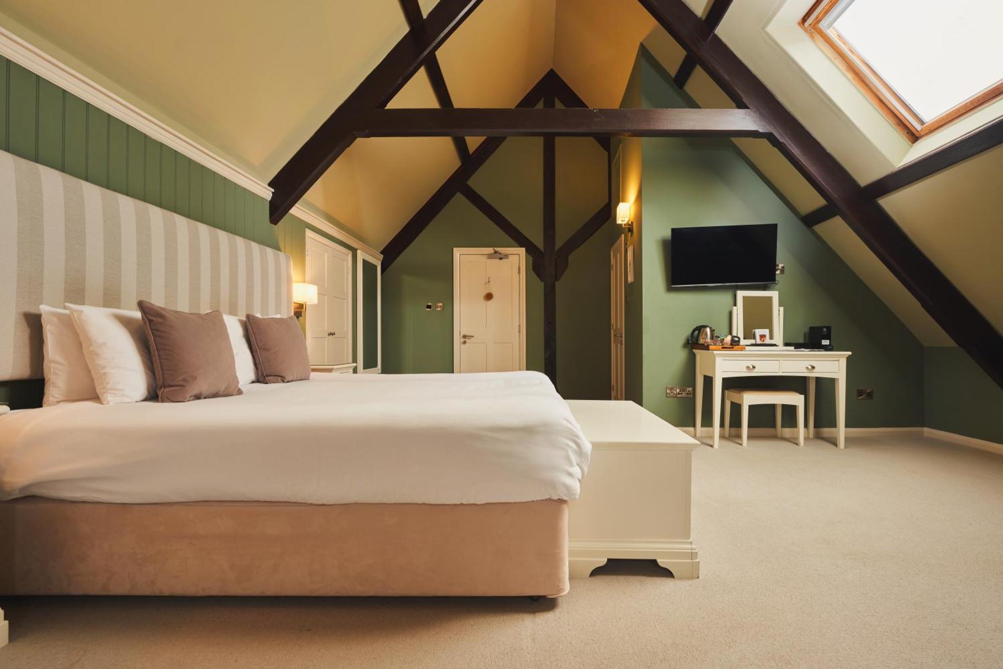 Rose And Crown Yealmpton Hotel Bagian luar foto