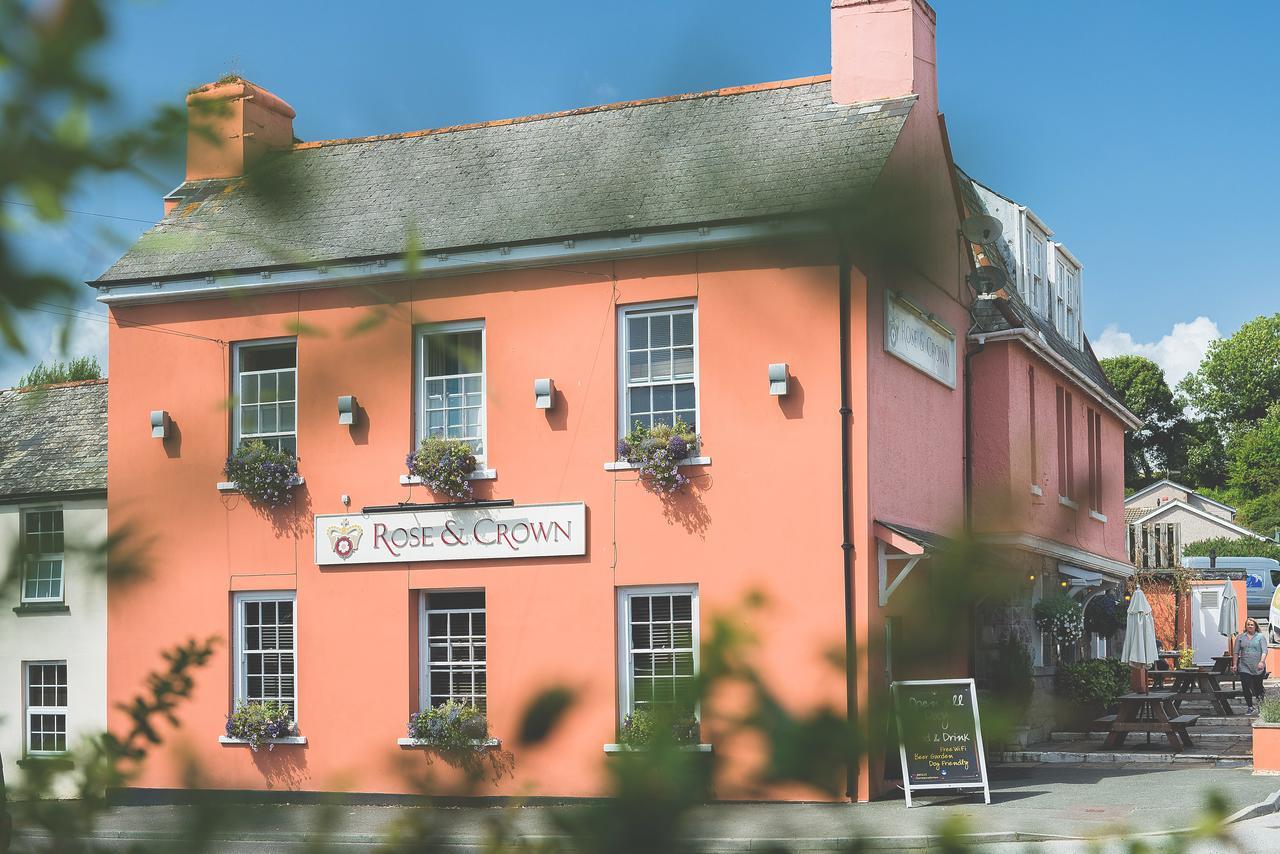 Rose And Crown Yealmpton Hotel Bagian luar foto